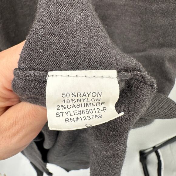 Jolie Gray Turtleneck Cashmere Blend Sweater // S - Picture 6 of 7